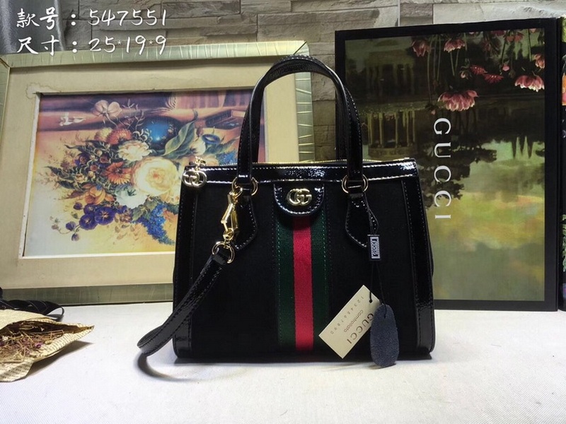 Gucci Handbags 873